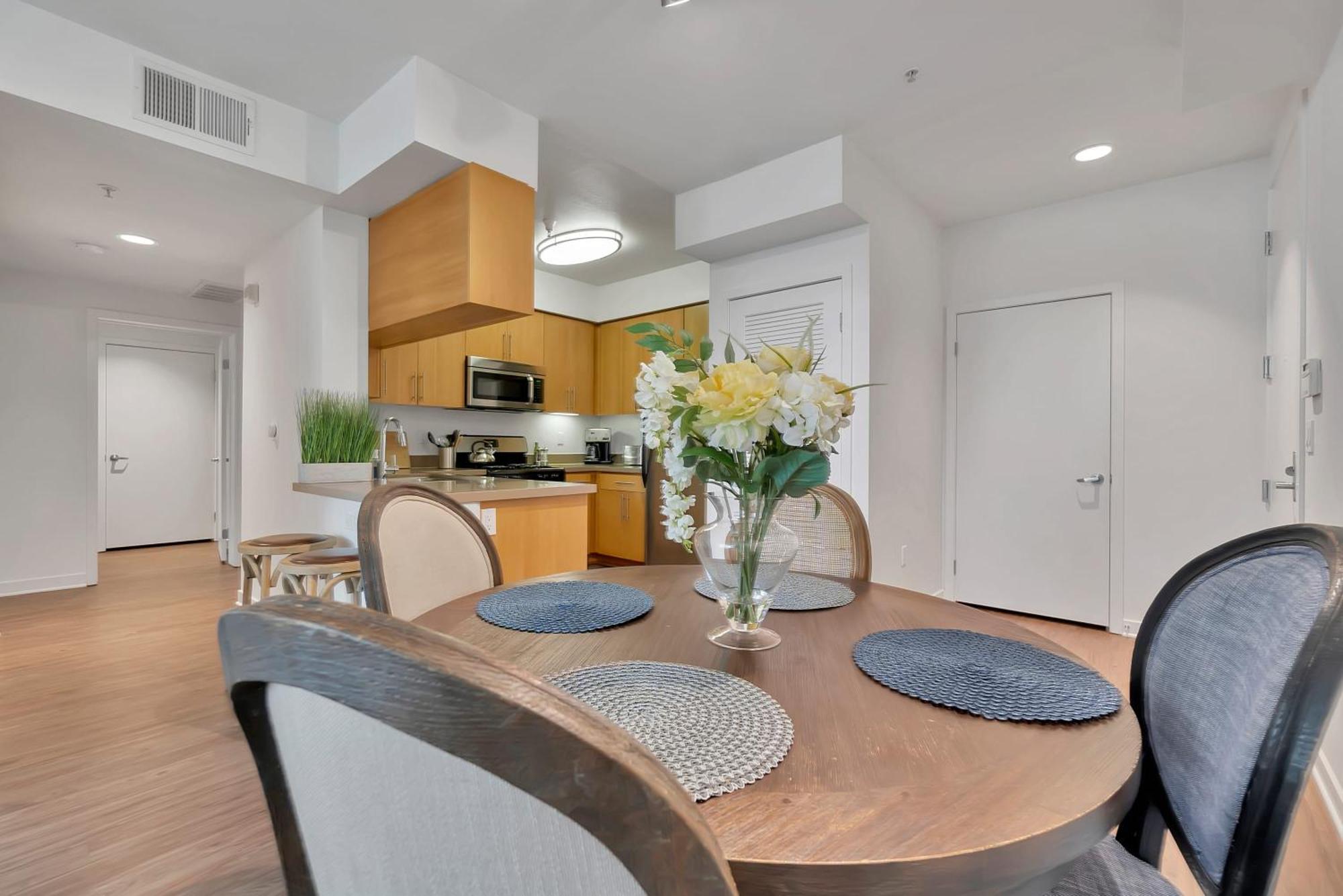 6 Modern 2 Bdr Apartment Santa Monica Pier ロサンゼルス エクステリア 写真