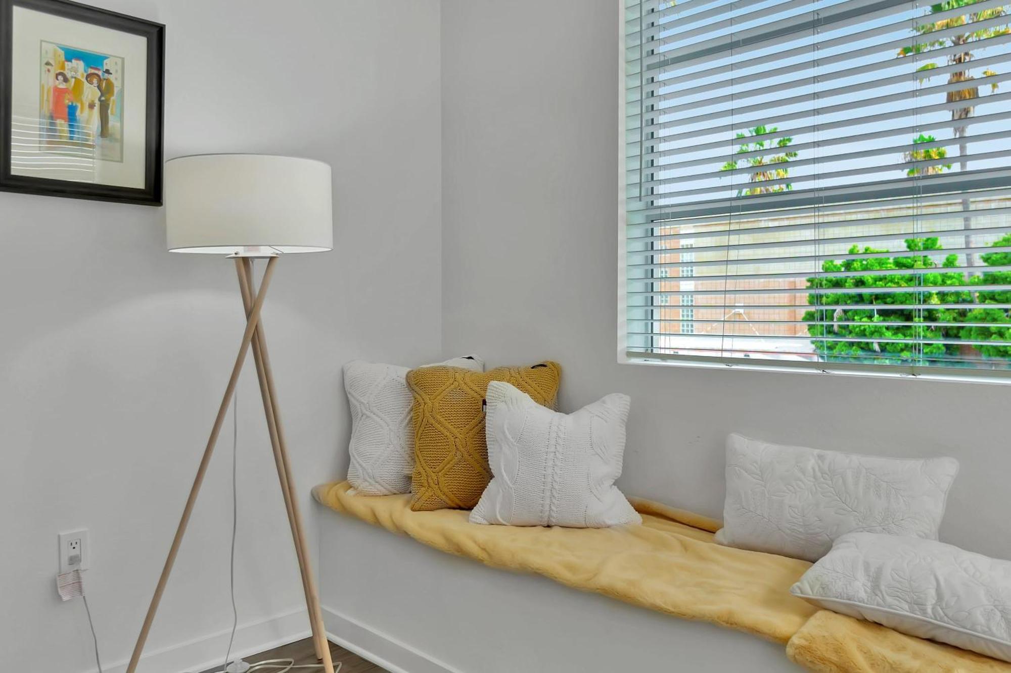 6 Modern 2 Bdr Apartment Santa Monica Pier ロサンゼルス エクステリア 写真