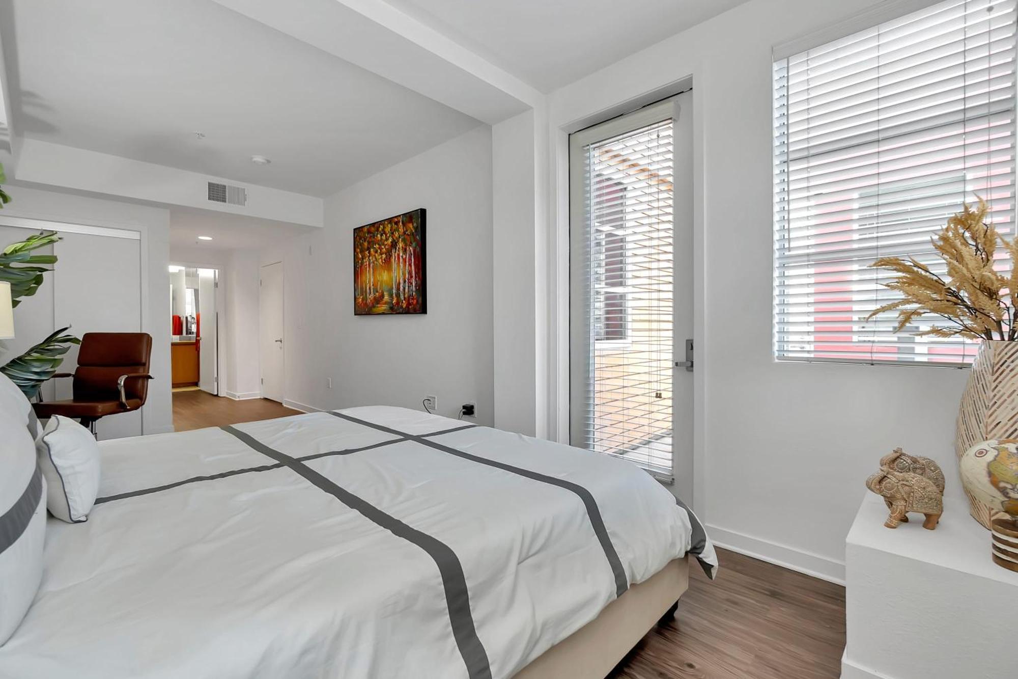 6 Modern 2 Bdr Apartment Santa Monica Pier ロサンゼルス エクステリア 写真